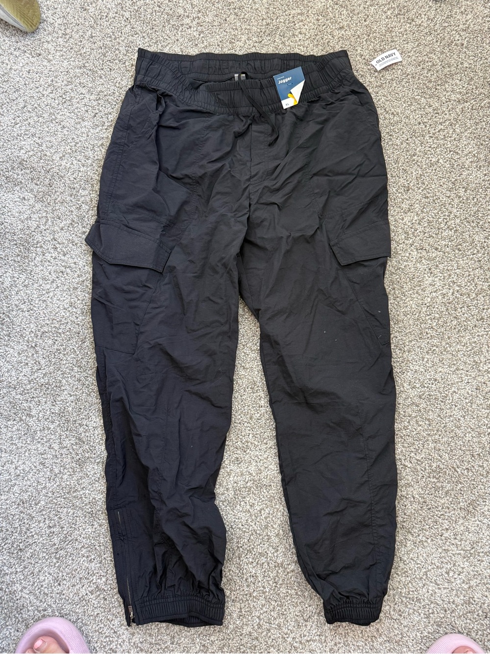 Old Navy Black Cargo Jogger Pants